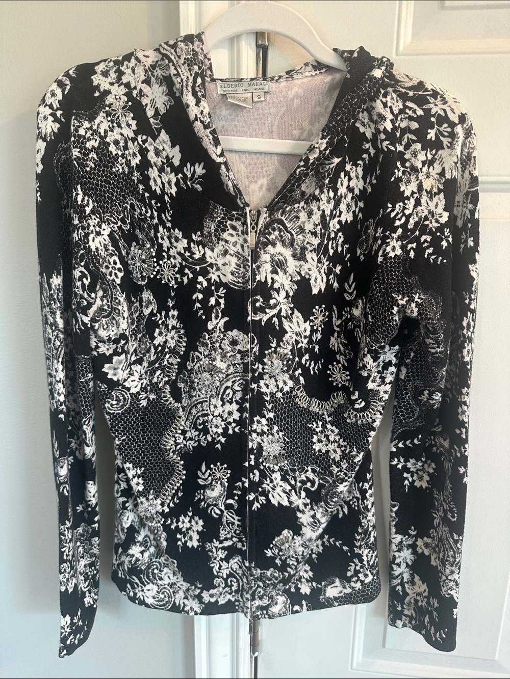Alberto Makali Black & White Floral Zip-Up Hoodie